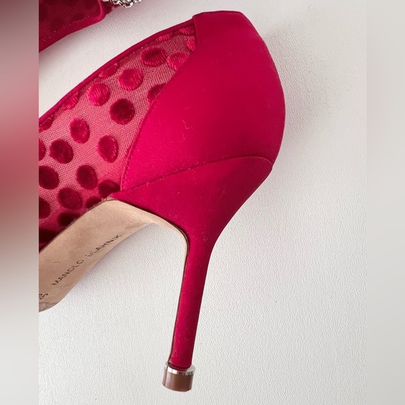 MANOLO BLAHNIK || Red Silk Polka Dot Hangisi Jewel Buckle Embellished Pumps 36 - Picture 12 of 15